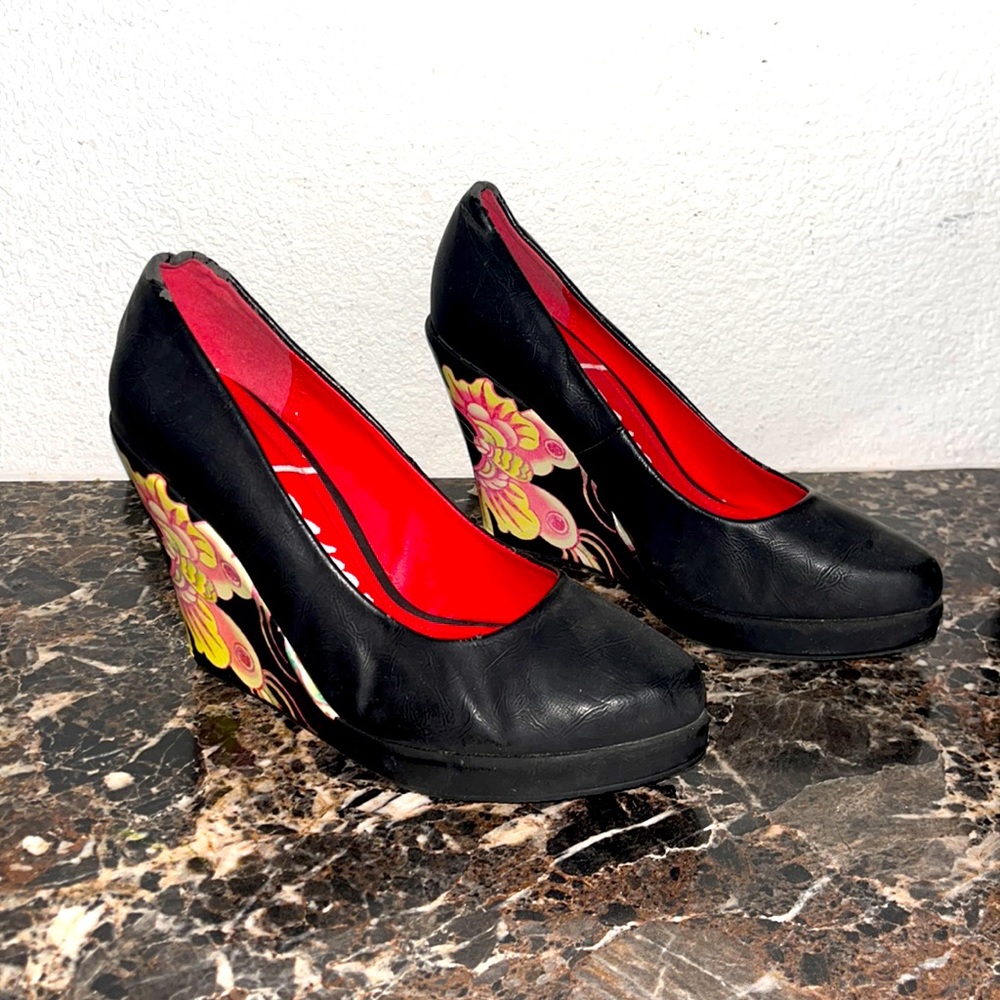 Ed hardy heels